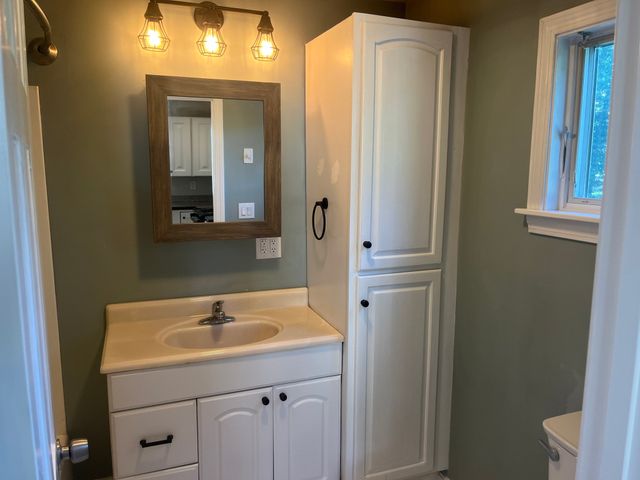 19 Montello, Middleboro, MA 02346