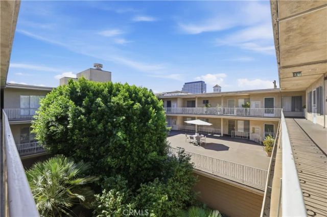 215 N Kenwood Street 303, Glendale, CA 91206