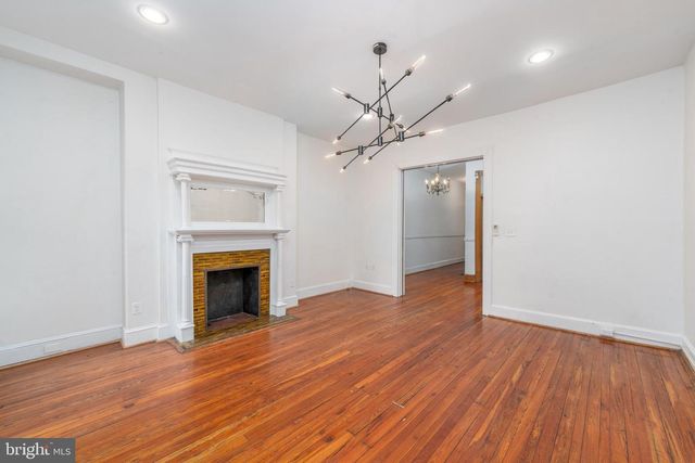 216 E BIDDLE ST, Baltimore, MD 21202