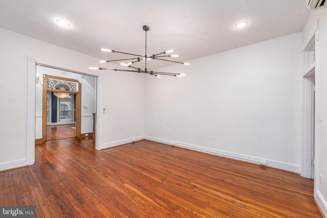 216 E BIDDLE ST, Baltimore, MD 21202