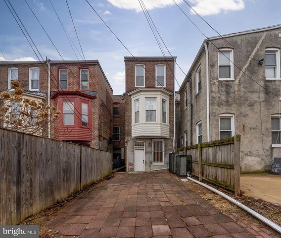 216 E BIDDLE ST, Baltimore, MD 21202