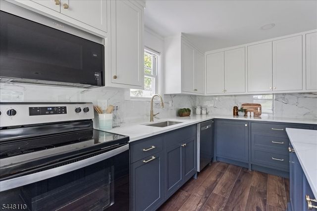 74 Hook Mountain Rd, Montville Twp., NJ 07045