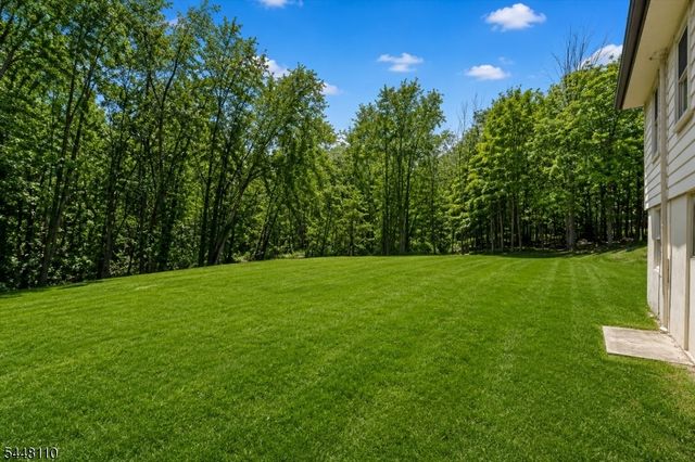 74 Hook Mountain Rd, Montville Twp., NJ 07045