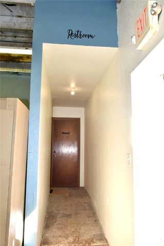 319 E Main Ave, Robstown, TX 78380