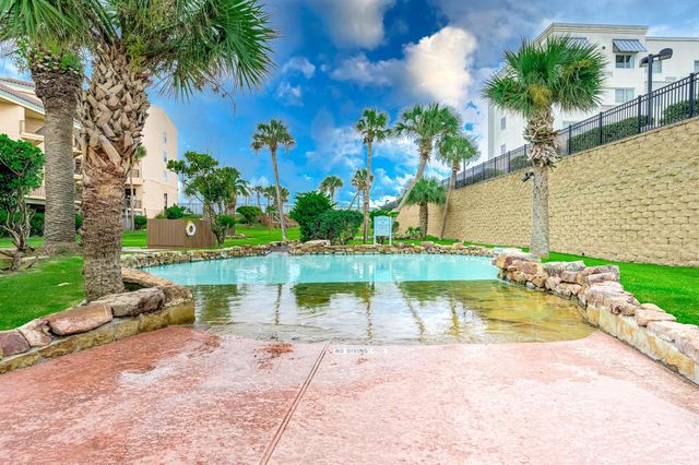 9520 Seawall Boulevard 115, Galveston, TX 77554
