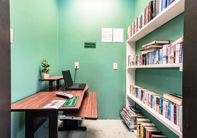 9520 Seawall Boulevard 115, Galveston, TX 77554