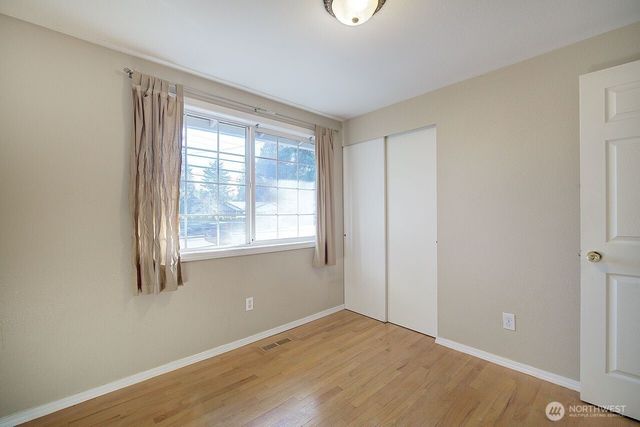 13902 Beverly Park Road, Lynnwood, WA 98087