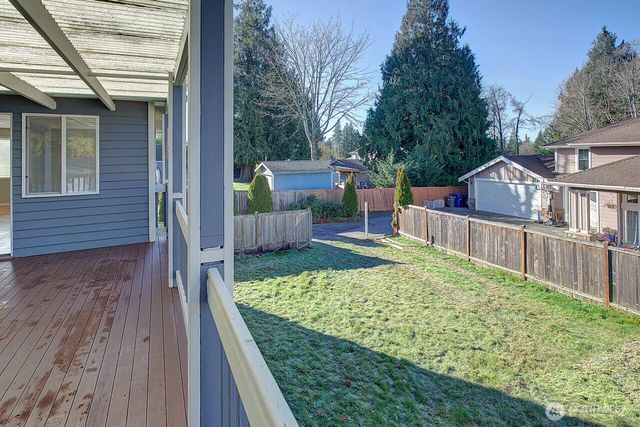 13902 Beverly Park Road, Lynnwood, WA 98087