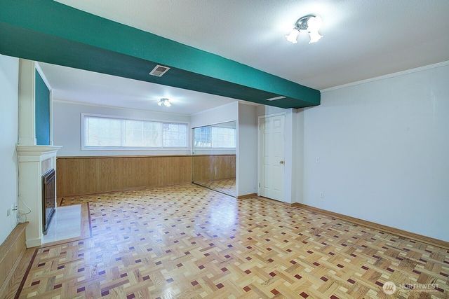 13902 Beverly Park Road, Lynnwood, WA 98087