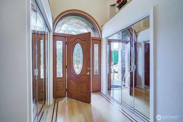 13902 Beverly Park Road, Lynnwood, WA 98087