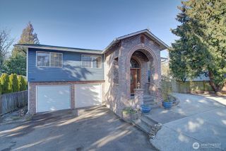 13902 Beverly Park Road, Lynnwood, WA 98087