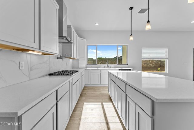 7285 Cimarron Gap Drive, El Paso, TX 79911