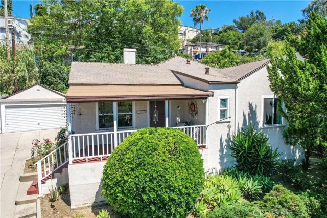 1140 Oberlin Drive, Glendale, CA 91205