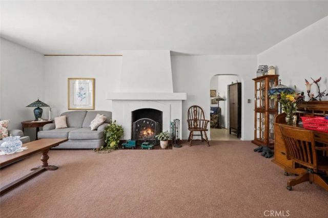 1140 Oberlin Drive, Glendale, CA 91205