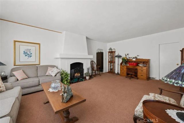 1140 Oberlin Drive, Glendale, CA 91205