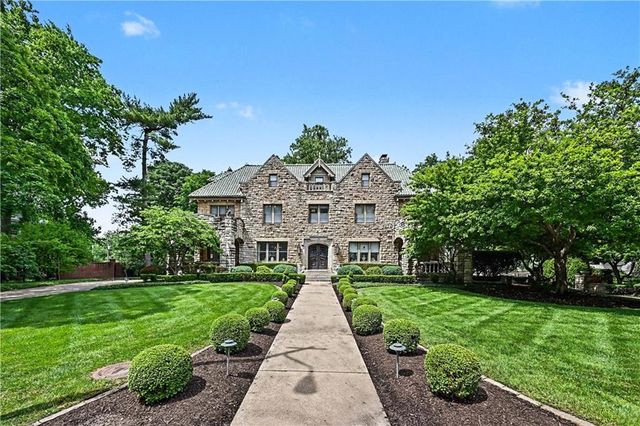 1246 W 59th Street, Kansas City, MO 64113
