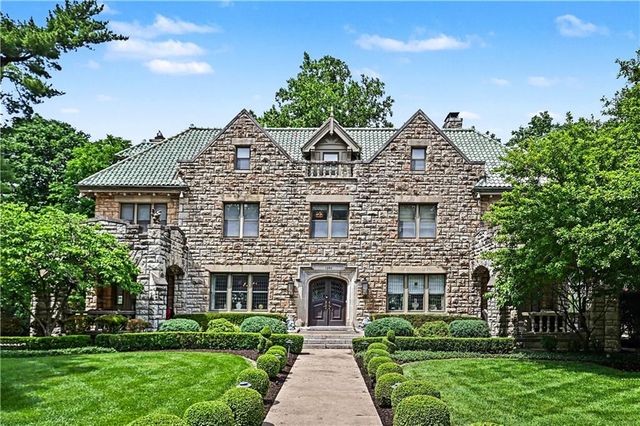 1246 W 59th Street, Kansas City, MO 64113