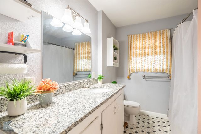 325 Burger Street, Abilene, TX 79603