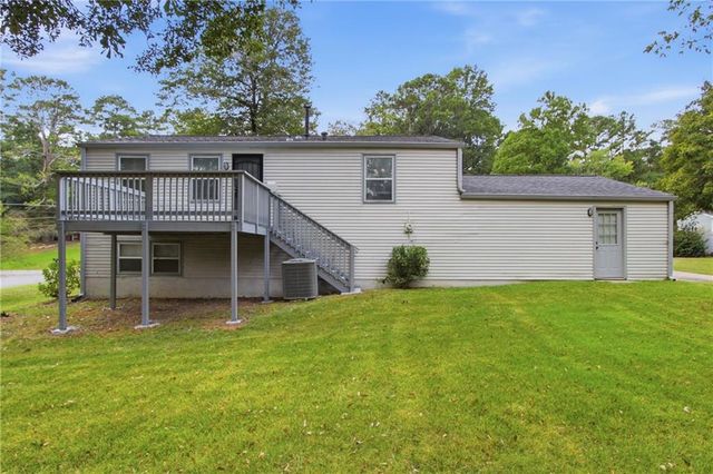 3724 Bramblevine Circle, Lithonia, GA 30038