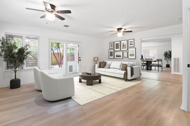 12227 Gun Oak Place, The Woodlands, TX 77380