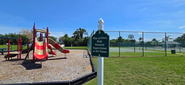 3898 La Flor Drive, Rockledge, FL 32955