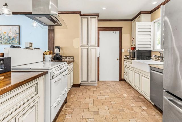 3448 Trophy, La Mesa, CA 91941