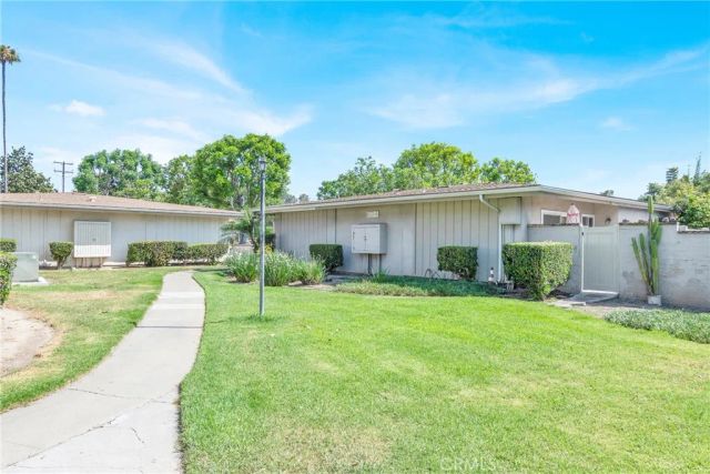 634 W Main, Tustin, CA 92780