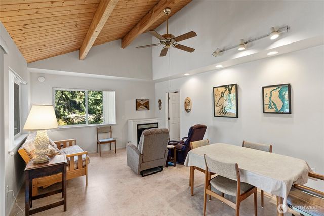 150 E Haskell Hill Road, Shelton, WA 98584
