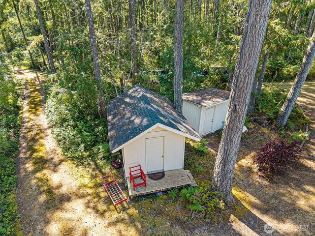 150 E Haskell Hill Road, Shelton, WA 98584