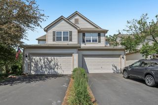 257 Grand Ridge Road, St. Charles, IL 60175