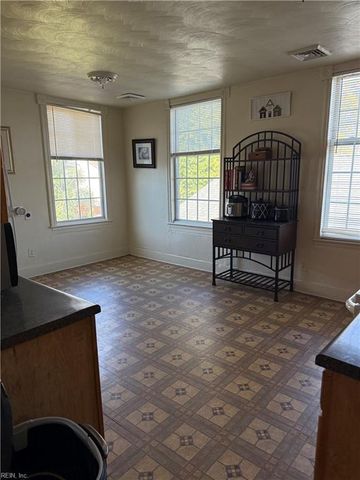 804 E 26th ST, Norfolk, VA 23504