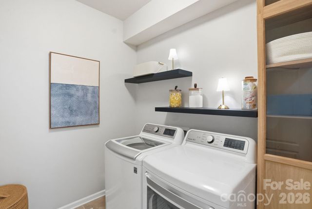 13314 Canterbury Castle Drive, Charlotte, NC 28273