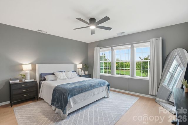 13314 Canterbury Castle Drive, Charlotte, NC 28273