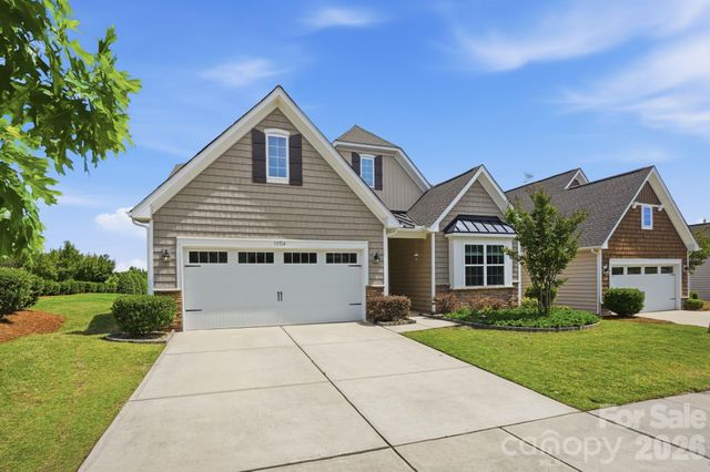 13314 Canterbury Castle Drive, Charlotte, NC 28273
