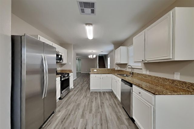 6746 Windy River Lane, Katy, TX 77449