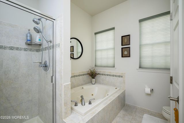 37 Inverness Lane, Jackson, NJ 08527