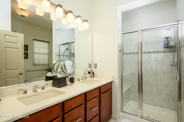 37 Inverness Lane, Jackson, NJ 08527