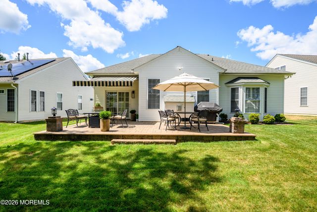 37 Inverness Lane, Jackson, NJ 08527