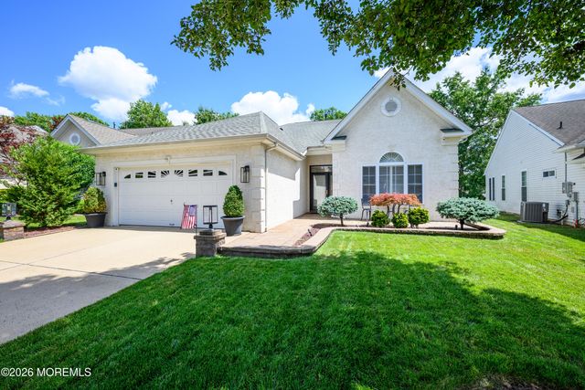 37 Inverness Lane, Jackson, NJ 08527