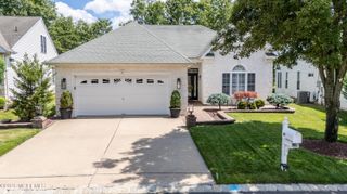 37 Inverness Lane, Jackson, NJ 08527