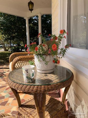 1300 E Mallory St, Pensacola, FL 32503