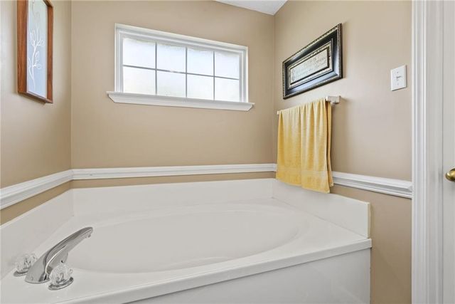 864 Country Lane, Axis, AL 36505