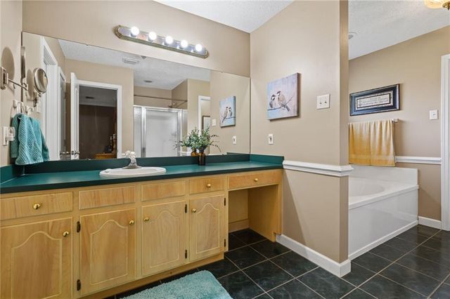 864 Country Lane, Axis, AL 36505