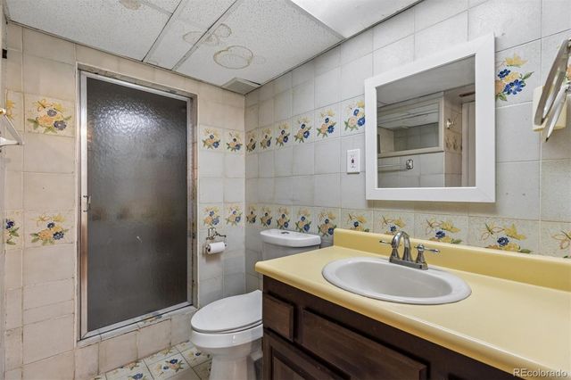 2725 S Zurich Court, Denver, CO 80236