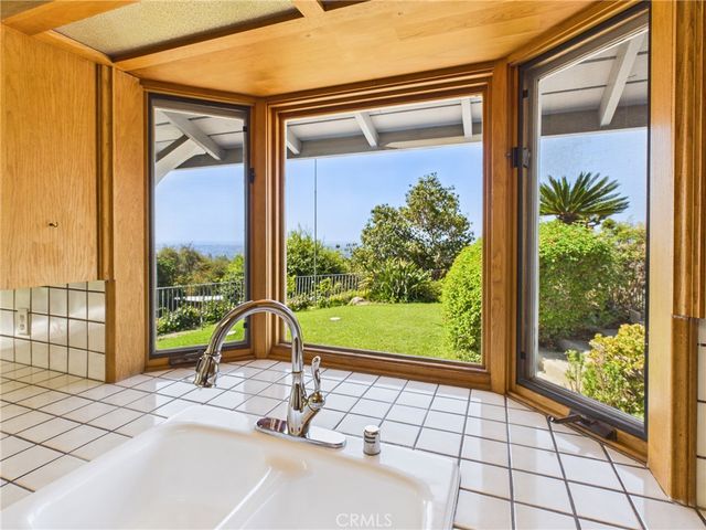 1441 El Terraza Drive, La Habra Heights, CA 90631