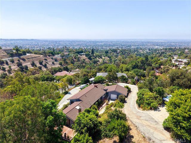1441 El Terraza Drive, La Habra Heights, CA 90631