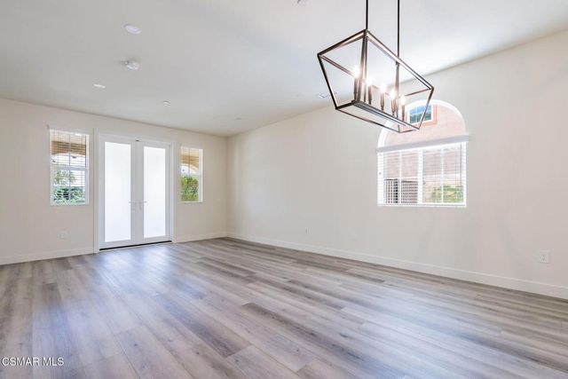 4683 Summit Avenue, Simi Valley, CA 93063