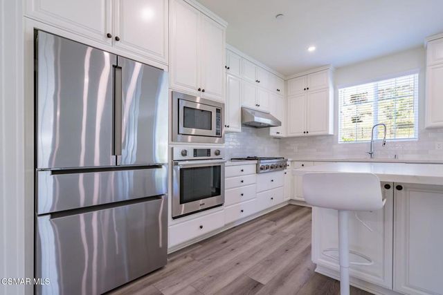 4683 Summit Avenue, Simi Valley, CA 93063