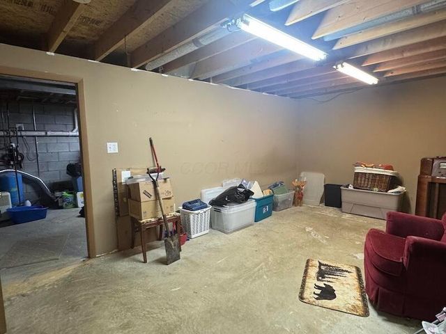 9030 Amity Pike, Plain City, OH 43064