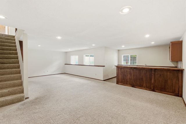 10902 W LANTANA ST, Wichita, KS 67205